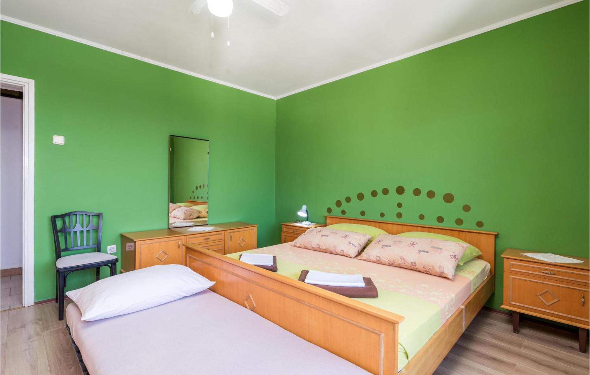 Amazing Apartment In Senj With House Sea View 外观 照片