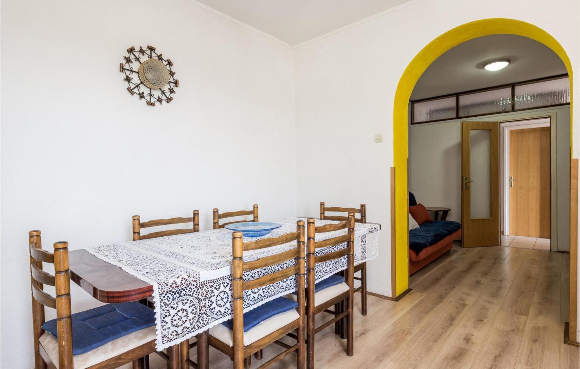 Amazing Apartment In Senj With House Sea View 外观 照片
