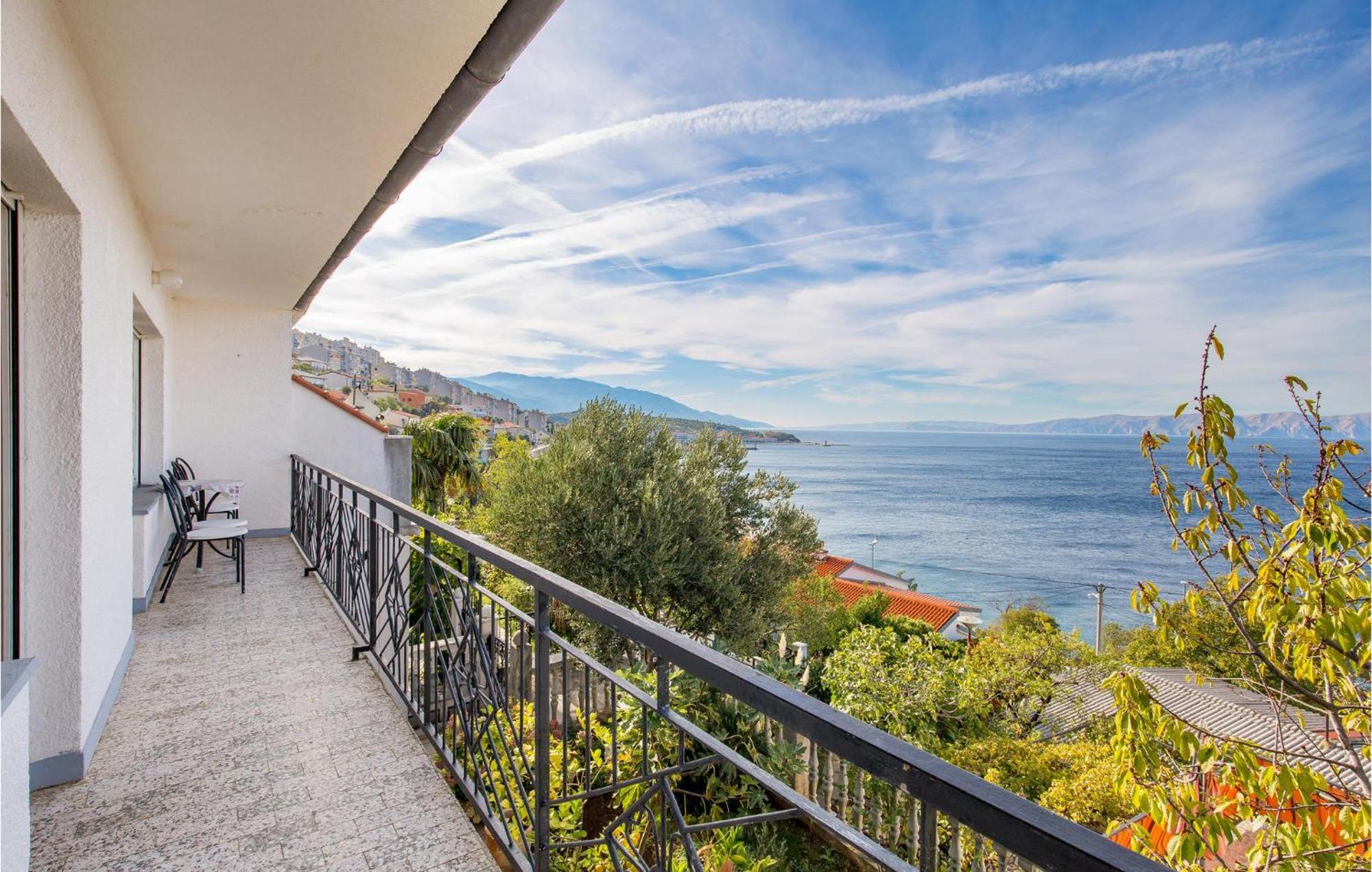 Amazing Apartment In Senj With House Sea View 外观 照片
